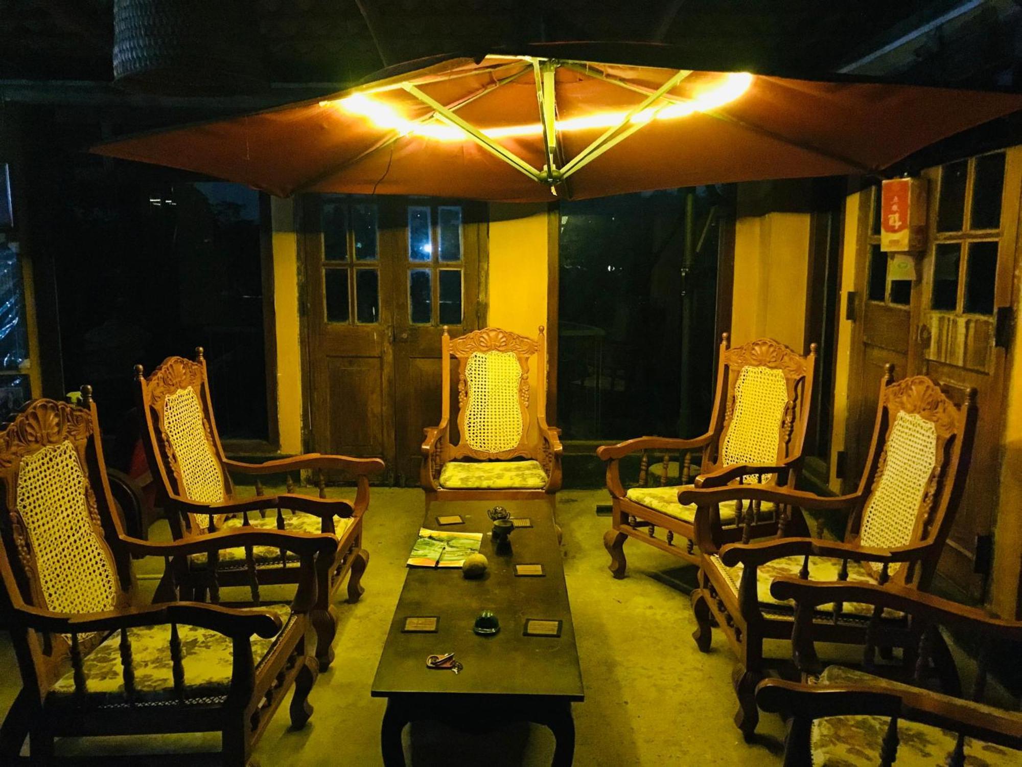 Coca Cola Hostel Malabe Экстерьер фото